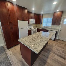 4401 S 27th St in Lincoln, NE - Building Photo - Building Photo