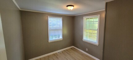 1228 Westside Dr in Greensboro, NC - Building Photo - Building Photo