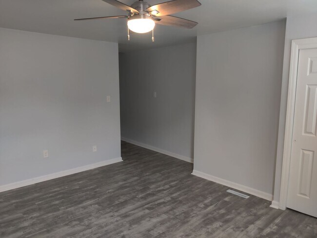 4709 Corday Way in Pittsburgh, PA - Building Photo - Building Photo