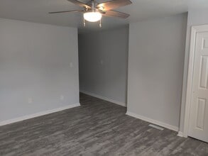 4709 Corday Way in Pittsburgh, PA - Building Photo - Building Photo