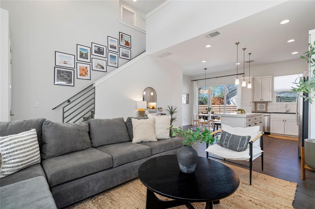 1126 Linden St in Austin, TX - Building Photo