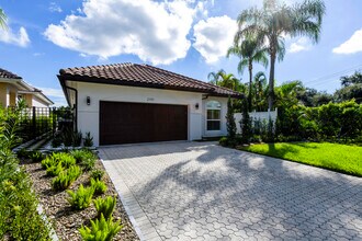 2191 Regents Blvd in West Palm Beach, FL - Building Photo - Building Photo