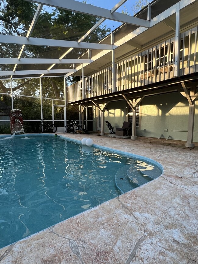 property at 1310 Daytona Ave