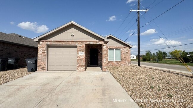 2402 N Avenue P in Lubbock, TX - Building Photo - Building Photo