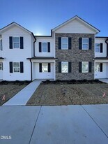 1023 Peony Ln, Unit 7A in Youngsville, NC - Building Photo