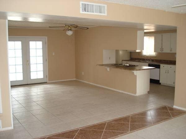 property at 1714 N Aster St