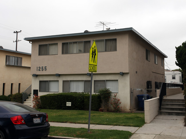 1255 Armacost Ave in Los Angeles, CA - Building Photo - Building Photo