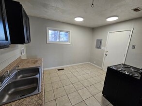 1220 S Livingston St in Springfield, IL - Building Photo - Building Photo