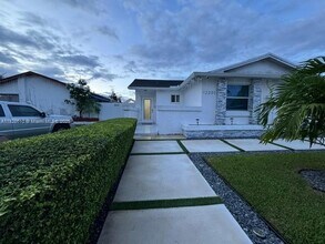 12301 SW 195th Terrace in Miami, FL - Building Photo - Building Photo