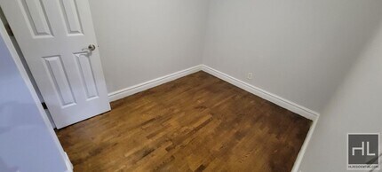 East 13th Street in New York, NY - Building Photo - Building Photo