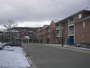 Seniors of Maple Ridge in Jackson, MI - Building Photo - Building Photo