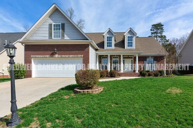 6811 Neville Dr in Ooltewah, TN - Building Photo - Building Photo