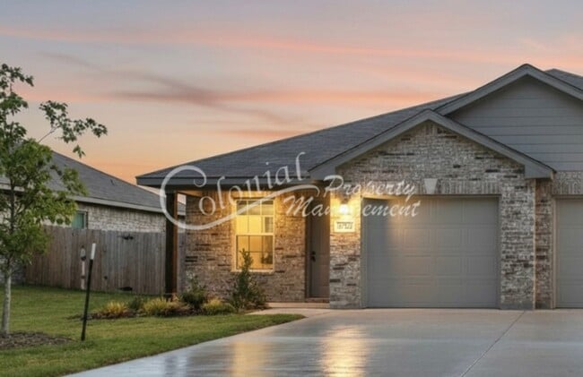 property at 711 B Kimble Dr