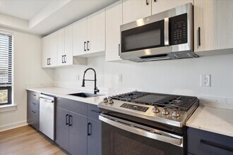 1951 Point Breeze Avenue in Philadelphia, PA - Building Photo - Interior Photo