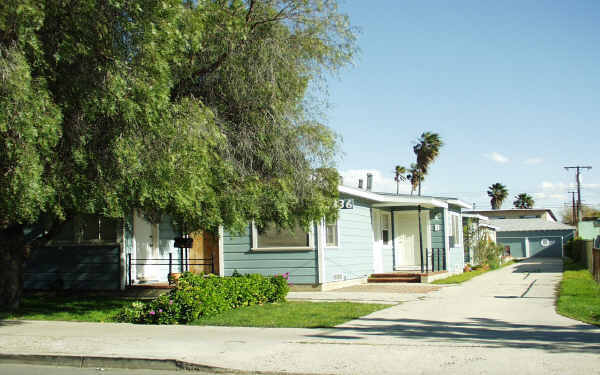 2336 Virginia Ave in Santa Monica, CA - Foto de edificio