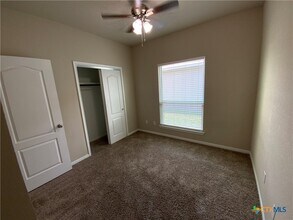 1228 Grand Oak Trl in Temple, TX - Building Photo - Building Photo