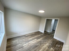 1830 Hollywood Dr in Salisbury, NC - Building Photo - Building Photo