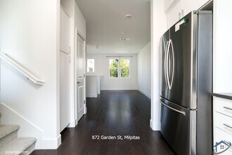 872 Garden St in Milpitas, CA - Building Photo - Building Photo
