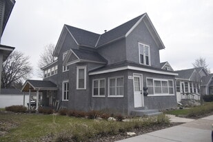 2636 Grand St NE, Unit 1