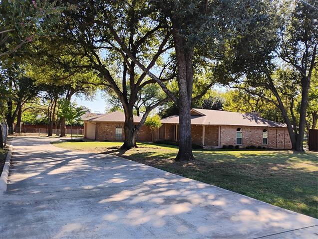 1801 Tyler St in Colleyville, TX - Building Photo