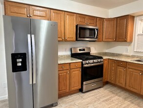 758 2nd St in Dunellen, NJ - Building Photo - Building Photo