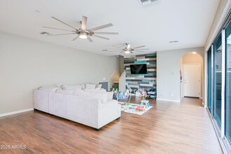 12460 W Hummingbird Terrace in Peoria, AZ - Building Photo - Building Photo