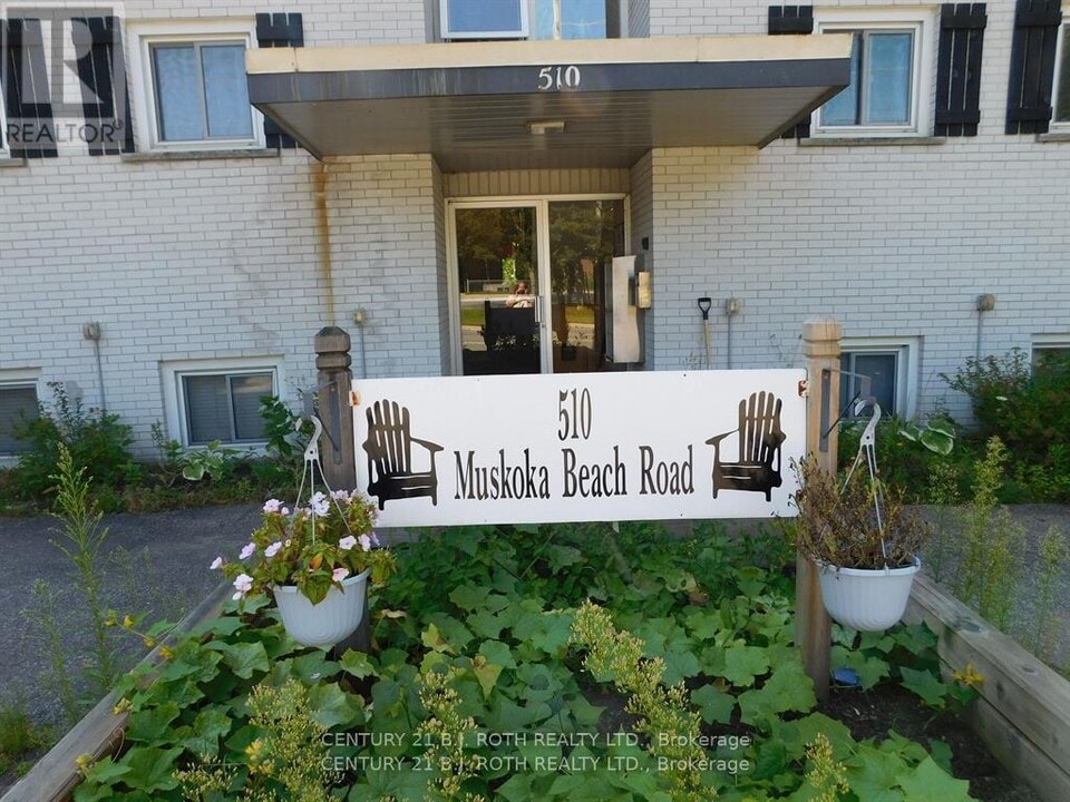 510 Muskoka Beach Rd in Gravenhurst, ON - Building Photo