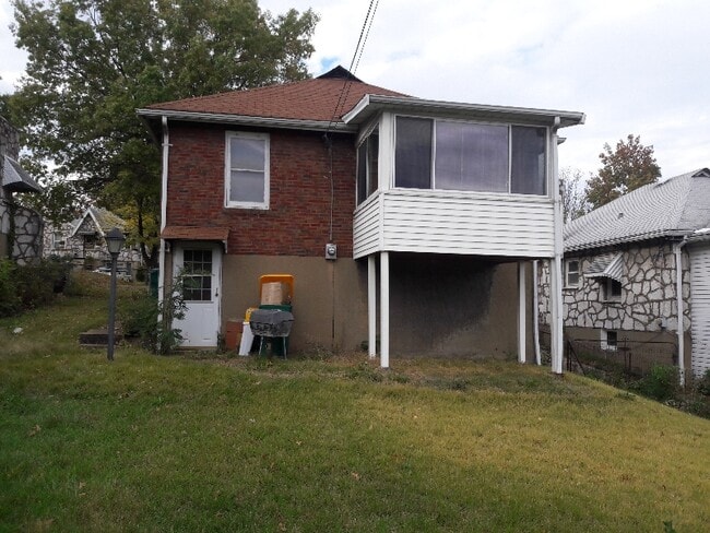 3114 Kemp Dr in St. Louis, MO - Foto de edificio - Building Photo