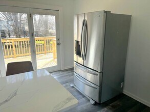 717 E Clarendon Dr in Round Lake Beach, IL - Building Photo - Building Photo