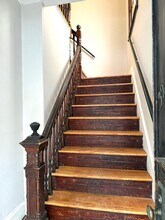 130 Neal St in Portland, ME - Foto de edificio - Building Photo