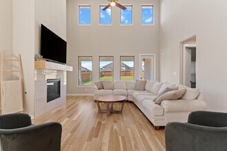 1228 Sapphire Ln in Wylie, TX - Foto de edificio - Building Photo
