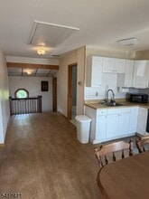 65 Finderne Ave in Bridgewater, NJ - Building Photo - Building Photo