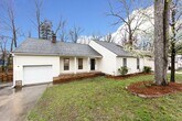 2336 Castlecomer Dr