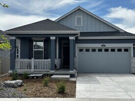 5127 N Quemoy St in Aurora, CO - Building Photo