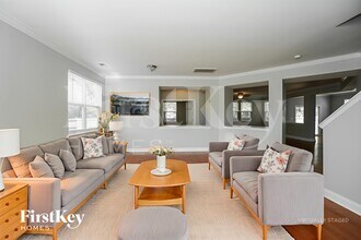 123 Salt Meadow Ln in Summerville, SC - Foto de edificio - Building Photo