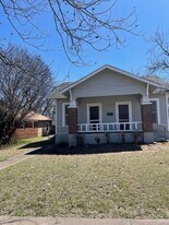 2724 Bosque Blvd in Waco, TX - Building Photo