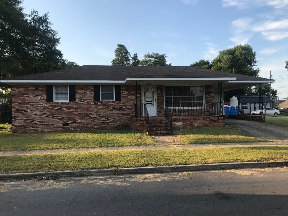 1054 Ergle St in Graniteville, SC - Building Photo