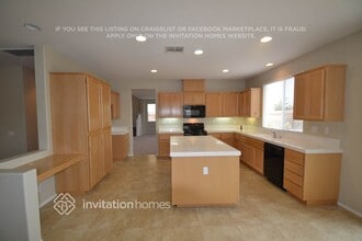 1134 Cambridge Ct in Lancaster, CA - Building Photo - Building Photo