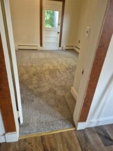 216 Water St, Unit 1 in Waterville, ME - Building Photo - Building Photo