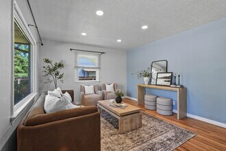 3209 W Plant Dr in Boise, ID - Building Photo - Building Photo