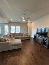 22231 Sam Raburn Dr in Tomball, TX - Building Photo - Building Photo