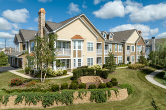 Prairie Winds Apartments in St. Charles, IL - Building Photo - Building Photo