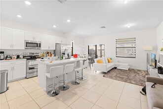 25449 SW 108th Ct in Homestead, FL - Building Photo - Building Photo