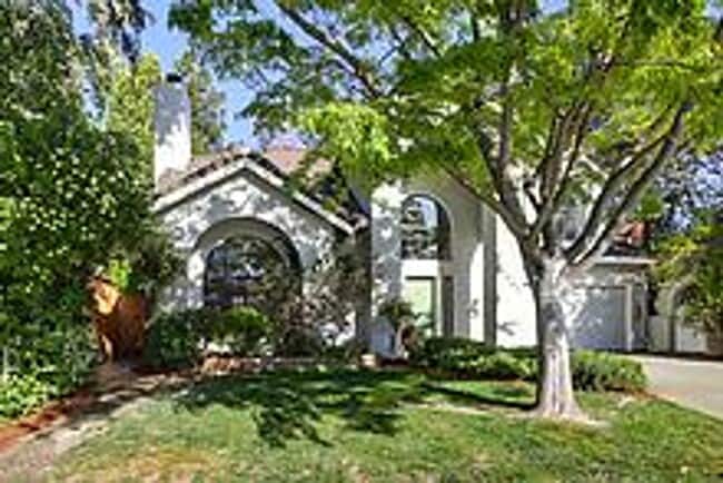 2227 Humboldt Ave in Davis, CA - Building Photo - Building Photo