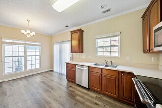 202 Hidden Springs Dr in Durham, NC - Building Photo - Building Photo