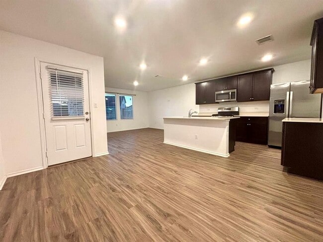 176 Andross Ln in Bastrop, TX - Building Photo - Building Photo