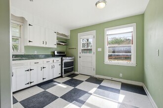 905 W Eastland Ave in Nashville, TN - Building Photo - Building Photo