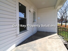 2500 S Mock Ave in Muncie, IN - Building Photo - Building Photo