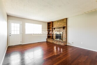 2412 Crystal Dr in Moore, OK - Building Photo - Building Photo