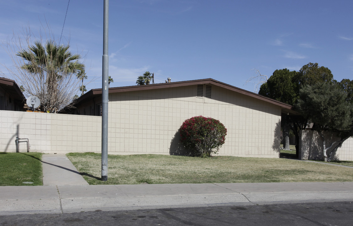 6709 E Avalon Dr in Scottsdale, AZ - Building Photo